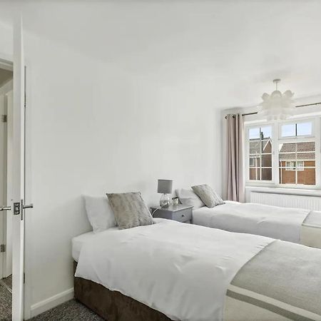 נוטינגהאם Bright & Spacious With Garden & Parking מראה חיצוני תמונה